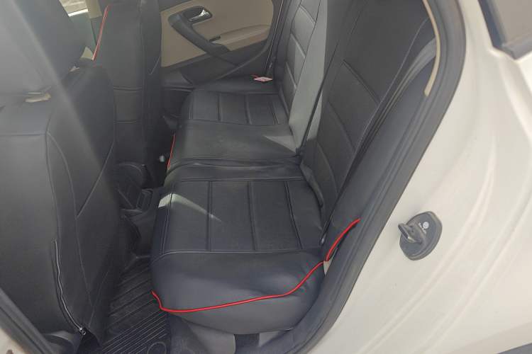 Used Volkswagen Polo 2013 1.6L Automatic Comfort Edition Left Rear Seat