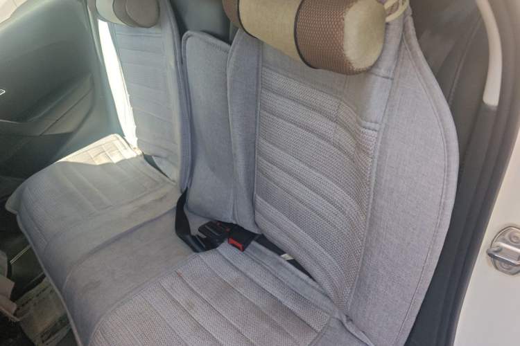 Used Volkswagen Polo 2013 1.6L Automatic Luxury Edition Left Rear Seat