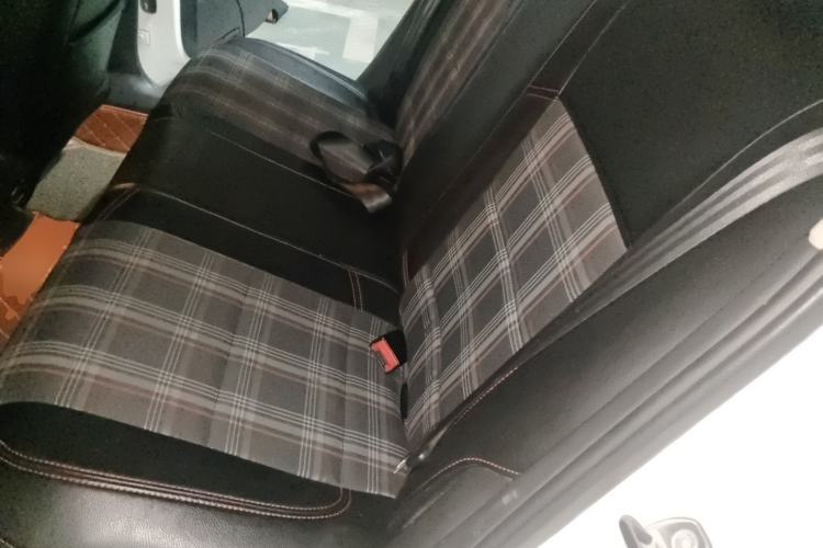 Used Volkswagen Polo 2013 1.4L Manual Fashion Edition Left Rear Seat