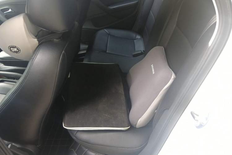 Used Volkswagen Polo 2013 1.6L Automatic Comfort Edition Left Rear Seat
