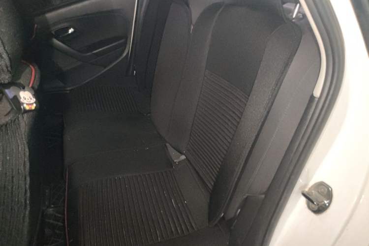 Used Volkswagen Polo 2013 1.6L Automatic Comfort Edition Left Rear Seat