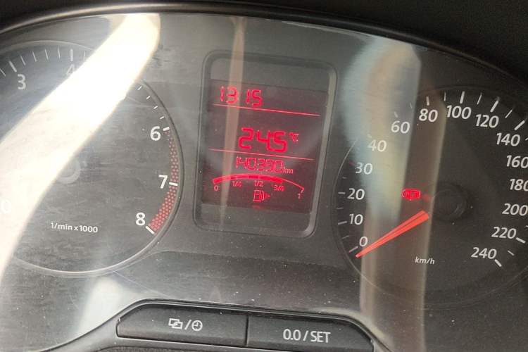 Used Volkswagen Polo 2013 1.4L Manual Fashion Edition Odometer Close Up