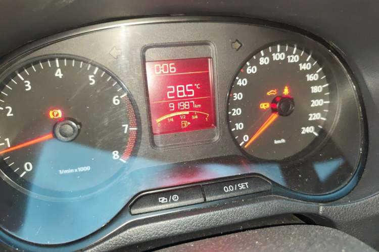 Used Volkswagen Polo 2013 1.4L Manual Fashion Edition Odometer Close Up