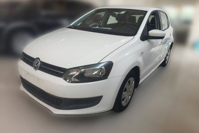 Volkswagen Polo 2013 1.4L Manual Fashion Edition с пробегом
