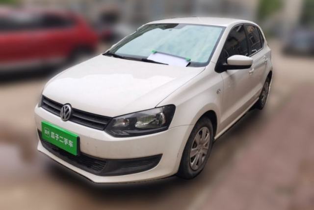 Used Volkswagen Polo 2013 1.4L Manual Fashion Edition