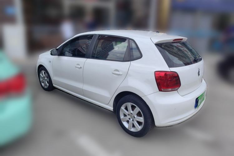 Used Volkswagen Polo 2013 1.6L Automatic Comfort Edition Rear Left 45 Deg