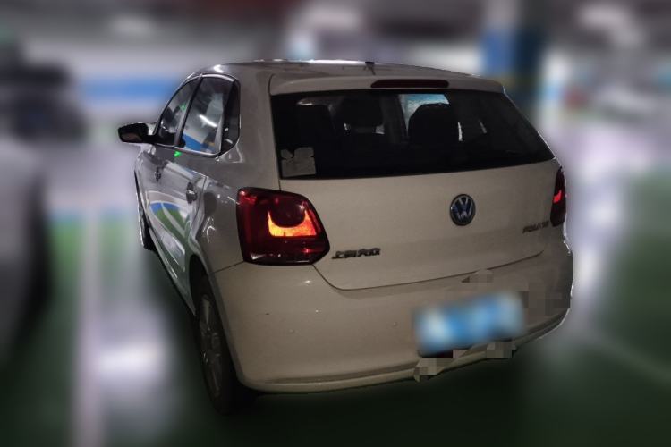 Used Volkswagen Polo 2013 1.6L Automatic Comfort Edition Rear Left 45 Deg