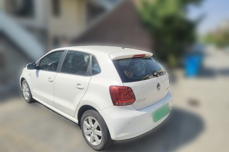 Used Volkswagen Polo 2013 1.6L Automatic Comfort Edition Rear Left 45 Deg