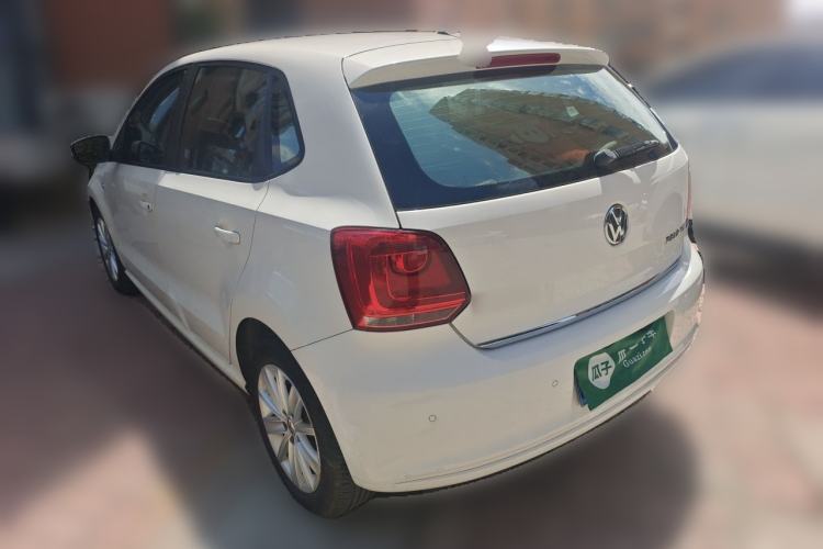 Used Volkswagen Polo 2013 1.6L Automatic Luxury Edition Rear Left 45 Deg