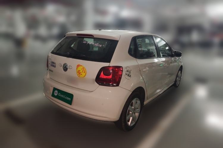 Used Volkswagen Polo 2013 1.6L Automatic Comfort Edition Rear Right 45 Deg