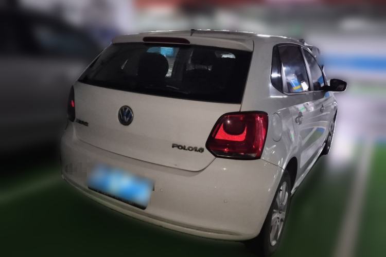 Used Volkswagen Polo 2013 1.6L Automatic Comfort Edition Rear Right 45 Deg