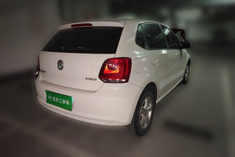 Used Volkswagen Polo 2013 1.4L Manual Fashion Edition Rear Right 45 Deg