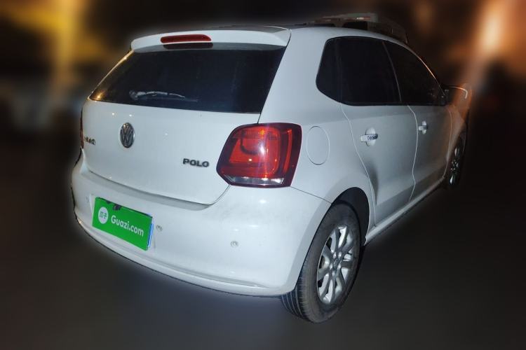 Used Volkswagen Polo 2013 1.4L Manual Fashion Edition Rear Right 45 Deg