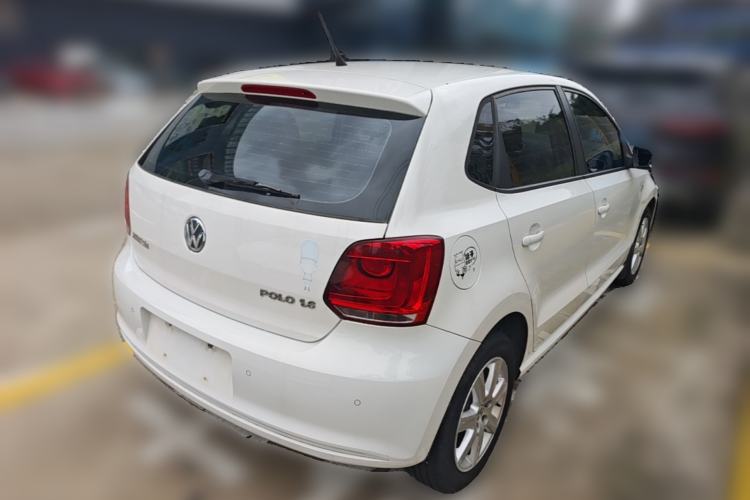 Used Volkswagen Polo 2013 1.6L Automatic Comfort Edition Rear Right 45 Deg