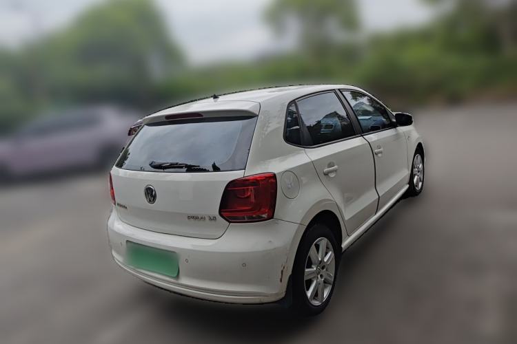 Used Volkswagen Polo 2013 1.6L Manual Comfort Edition Rear Right 45 Deg