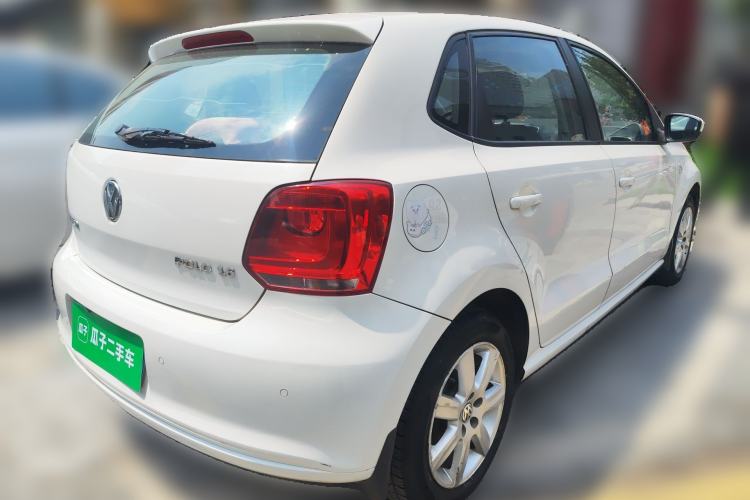 Used Volkswagen Polo 2013 1.6L Automatic Comfort Edition Rear Right 45 Deg