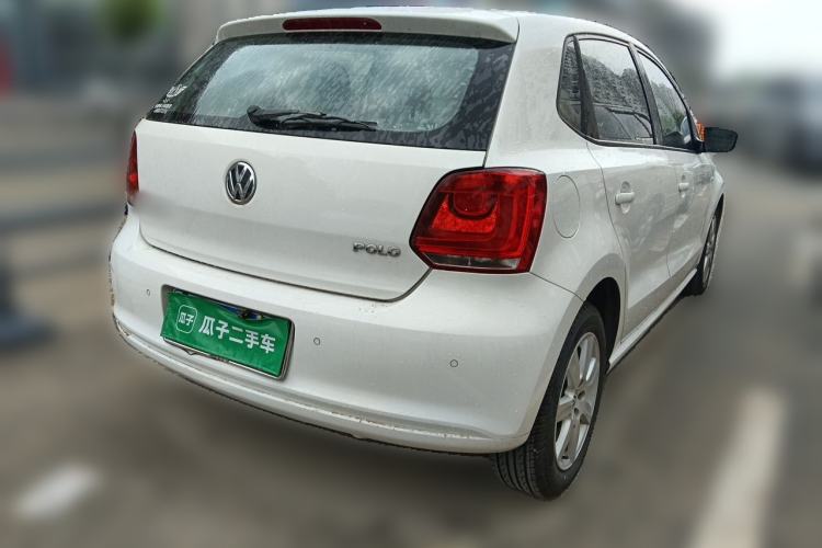 Used Volkswagen Polo 2013 1.4L Automatic Comfort Edition Rear Right 45 Deg