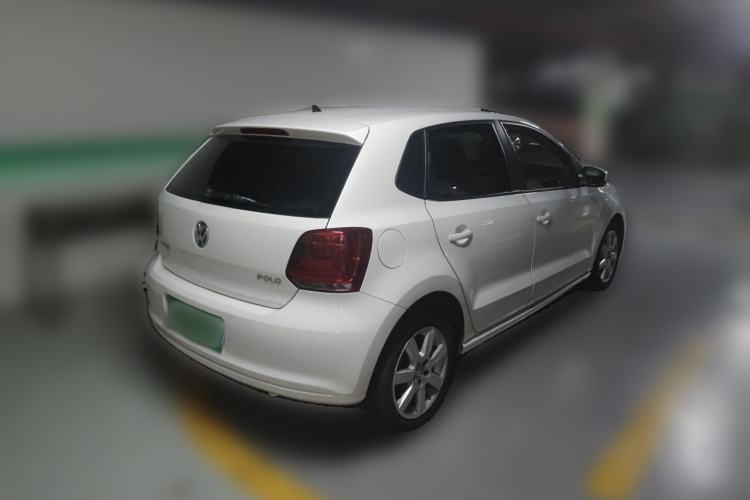 Used Volkswagen Polo 2013 1.4L Automatic Comfort Edition Rear Right 45 Deg
