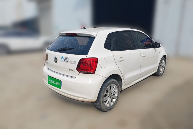 Used Volkswagen Polo 2013 1.4L Automatic Luxury Edition Rear Right 45 Deg