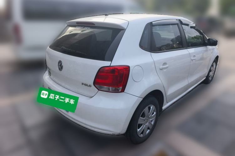 Used Volkswagen Polo 2013 1.4L Manual Fashion Edition Rear Right 45 Deg