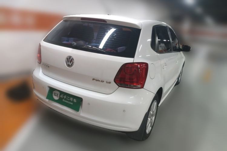Used Volkswagen Polo 2013 1.6L Manual Comfort Edition Rear Right 45 Deg