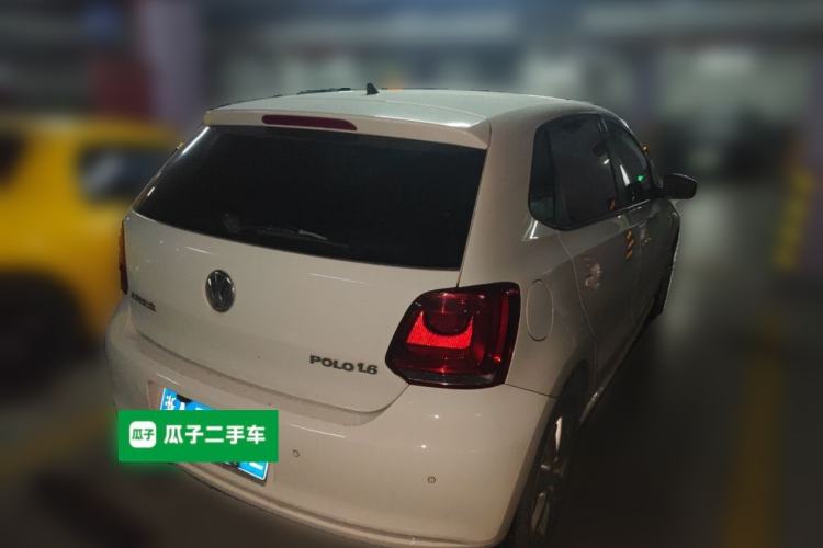 Used Volkswagen Polo 2013 1.6L Automatic Comfort Edition Rear Right 45 Deg