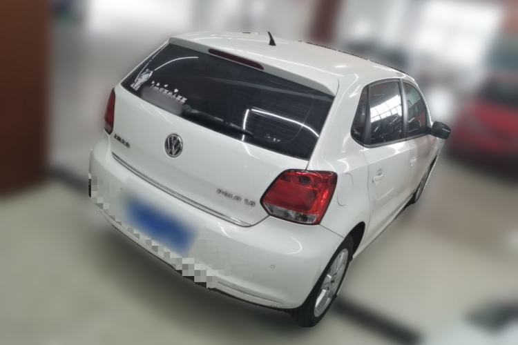 Used Volkswagen Polo 2013 1.6L Automatic Comfort Edition Rear Right 45 Deg