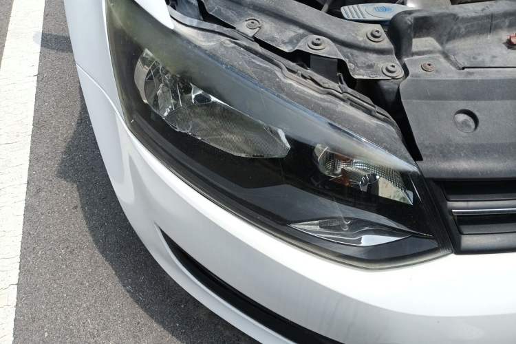 Used Volkswagen Polo 2013 1.4L Manual Fashion Edition Right Front Headlight