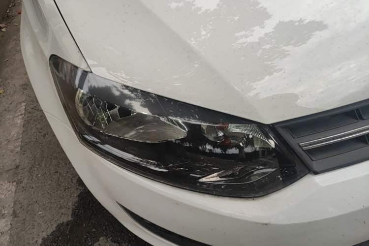 Used Volkswagen Polo 2013 1.4L Manual Fashion Edition Right Front Headlight