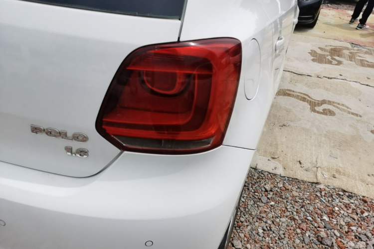 Used Volkswagen Polo 2013 1.6L Automatic Comfort Edition Right Rear Taillight
