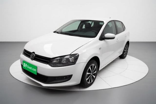 Ojetý Volkswagen Polo 2013 1.4L Manual Fashion Edition