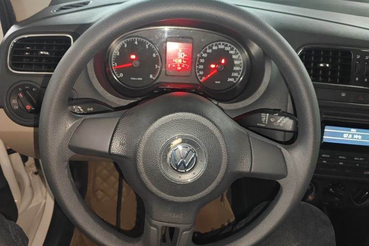 Used Volkswagen Polo 2013 1.6L Manual Comfort Edition Steering Wheel