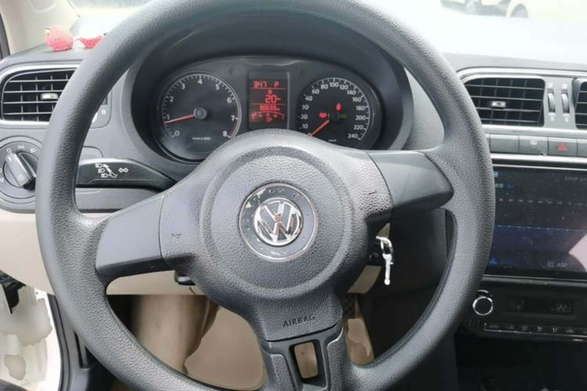 Used Volkswagen Polo 2013 1.6L Automatic Comfort Edition Steering Wheel