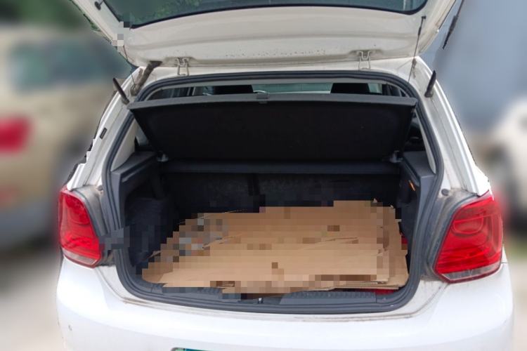 Used Volkswagen Polo 2013 1.6L Manual Comfort Edition Trunk