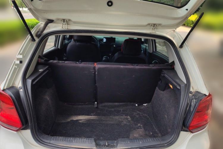 Used Volkswagen Polo 2013 1.4L Manual Comfort Edition Trunk