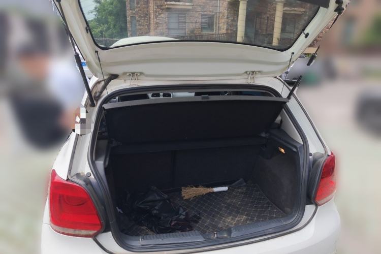 Used Volkswagen Polo 2013 1.4L Manual Comfort Edition Trunk