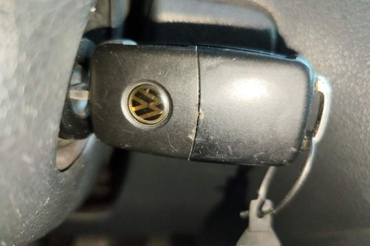 Used Volkswagen Polo 2013 1.4L Manual Comfort Edition Vehicle Key