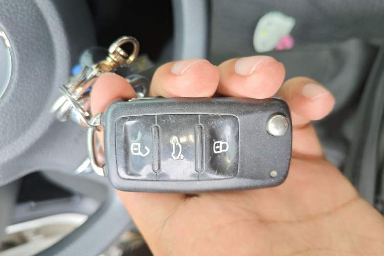 Used Volkswagen Polo 2013 1.6L Automatic Comfort Edition Vehicle Key