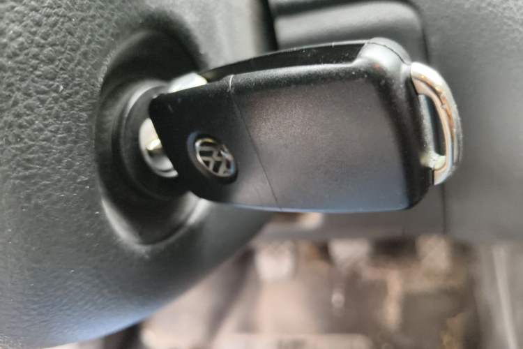 Used Volkswagen Polo 2013 1.4L Manual Comfort Edition Vehicle Key