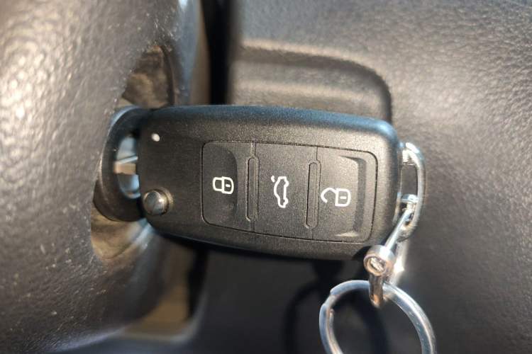 Used Volkswagen Polo 2013 1.4L Automatic Comfort Edition Vehicle Key