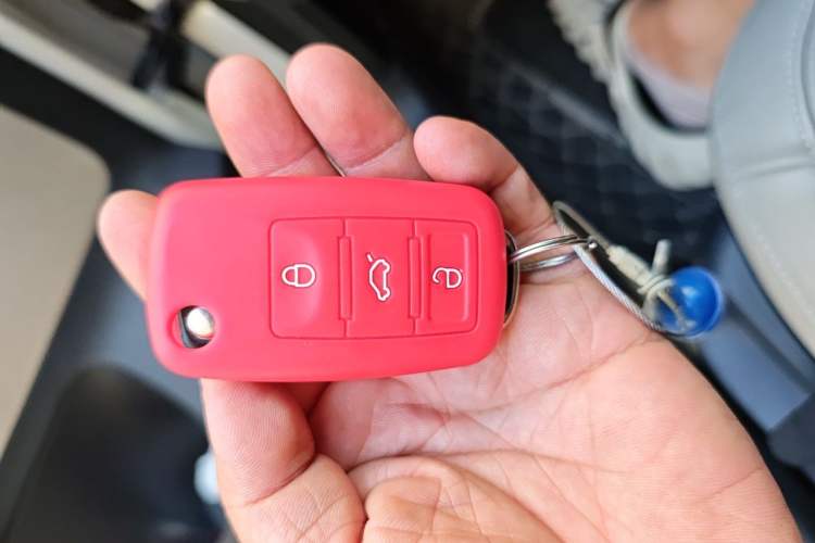Used Volkswagen Polo 2013 1.4L Automatic Luxury Edition Vehicle Key