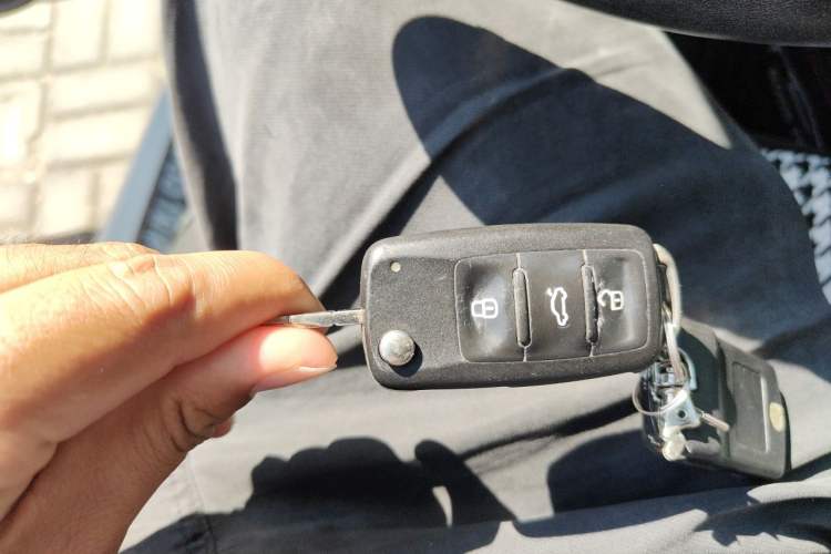 Used Volkswagen Polo 2013 1.6L Automatic Comfort Edition Vehicle Key
