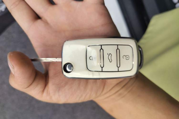 Used Volkswagen Polo 2013 1.6L Automatic Comfort Edition Vehicle Key
