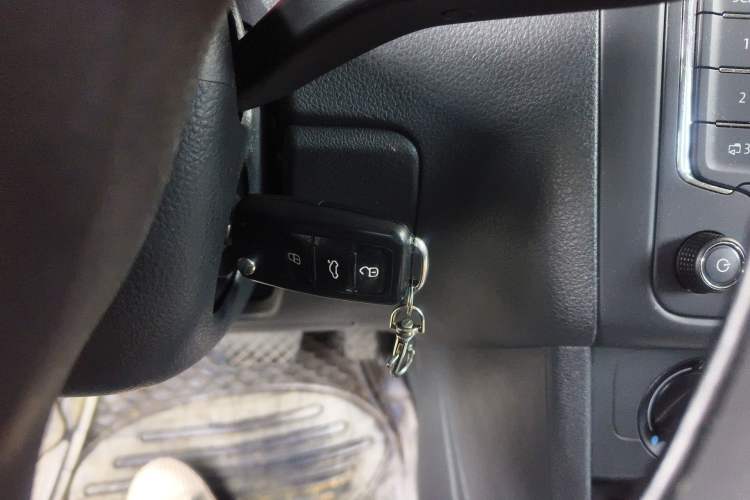 Used Volkswagen Polo 2013 1.6L Automatic Comfort Edition Vehicle Key
