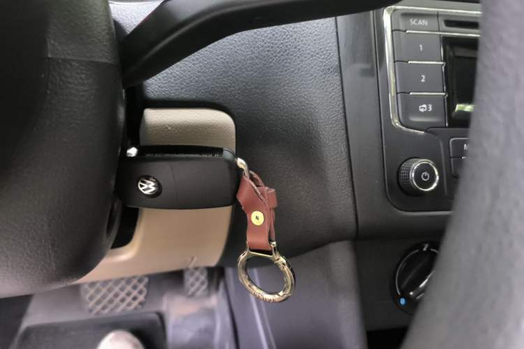 Used Volkswagen Polo 2013 1.6L Automatic Comfort Edition Vehicle Key