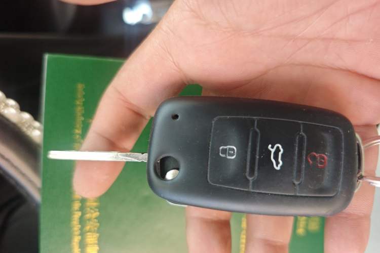 Used Volkswagen Polo 2013 1.6L Automatic Luxury Edition Vehicle Key
