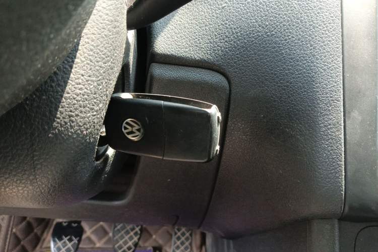 Used Volkswagen Polo 2013 1.4L Manual Fashion Edition Vehicle Key