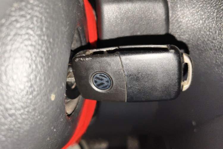 Used Volkswagen Polo 2013 1.6L Automatic Comfort Edition Vehicle Key