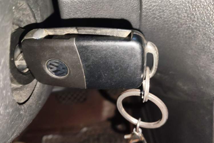 Used Volkswagen Polo 2013 1.6L Automatic Luxury Edition Vehicle Key
