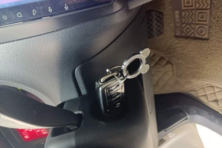 Used Volkswagen Polo 2013 1.4L Automatic Comfort Edition Vehicle Key